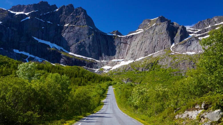 De vakreste bilturene i Norge – ruter du må oppleve